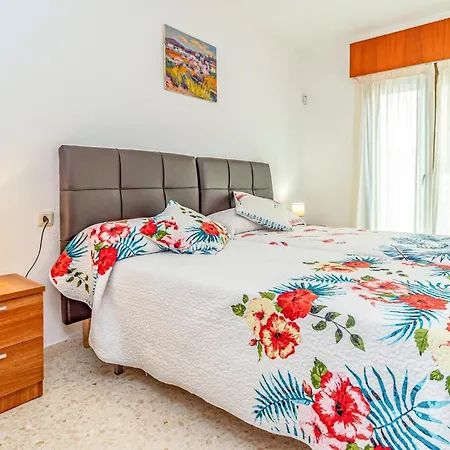 아파트 3 Bedroom In *