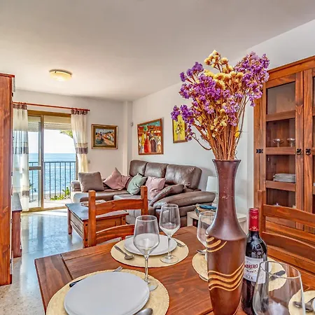 아파트 3 Bedroom In